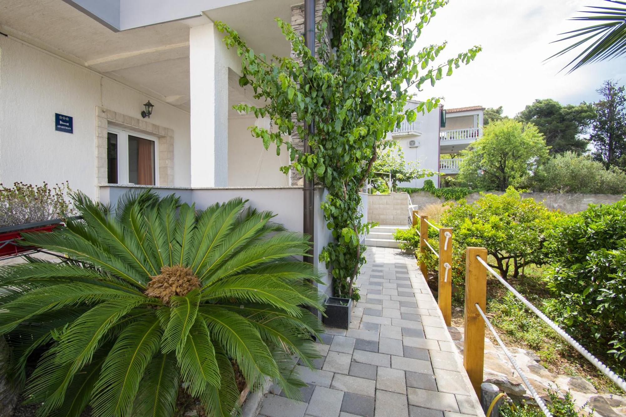 Apartments Alisa 布罗达里卡 客房 照片