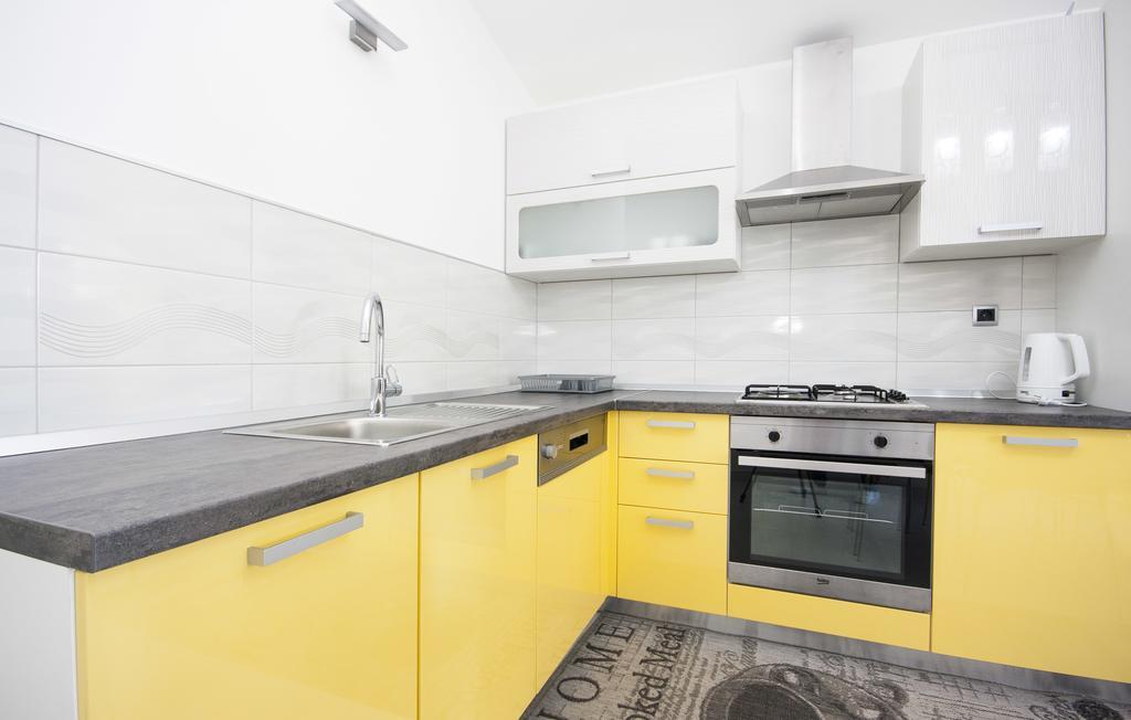 Apartments Alisa 布罗达里卡 外观 照片
