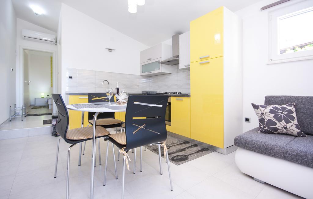 Apartments Alisa 布罗达里卡 外观 照片